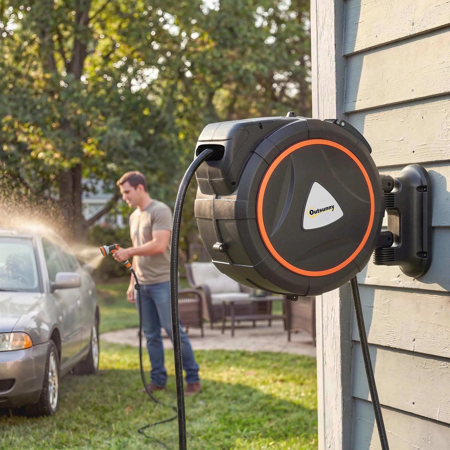 Retractable Garden Hose Reel, 1/2"x75.5ft Wall Mounted Hose Reel with 12-Pattern Nozzles, Auto Retraction, Self-Locking Garden Accessories at Gallery Canada