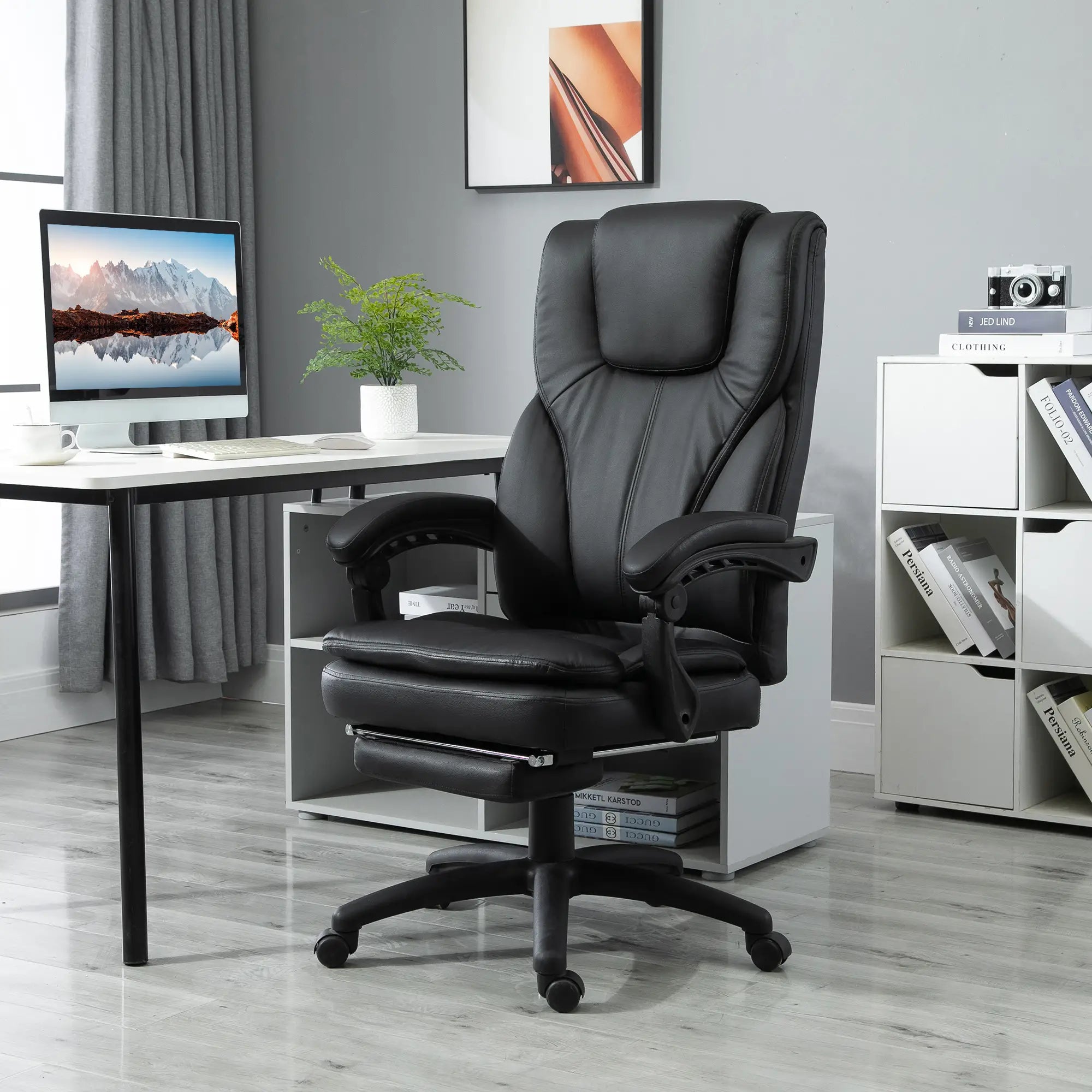 High Back Office Chair, 6-Point Vibration Massage, Reclining, 360° Swivel, Height Adjustable, Retractable Footrest Massage Chairs at Gallery Canada