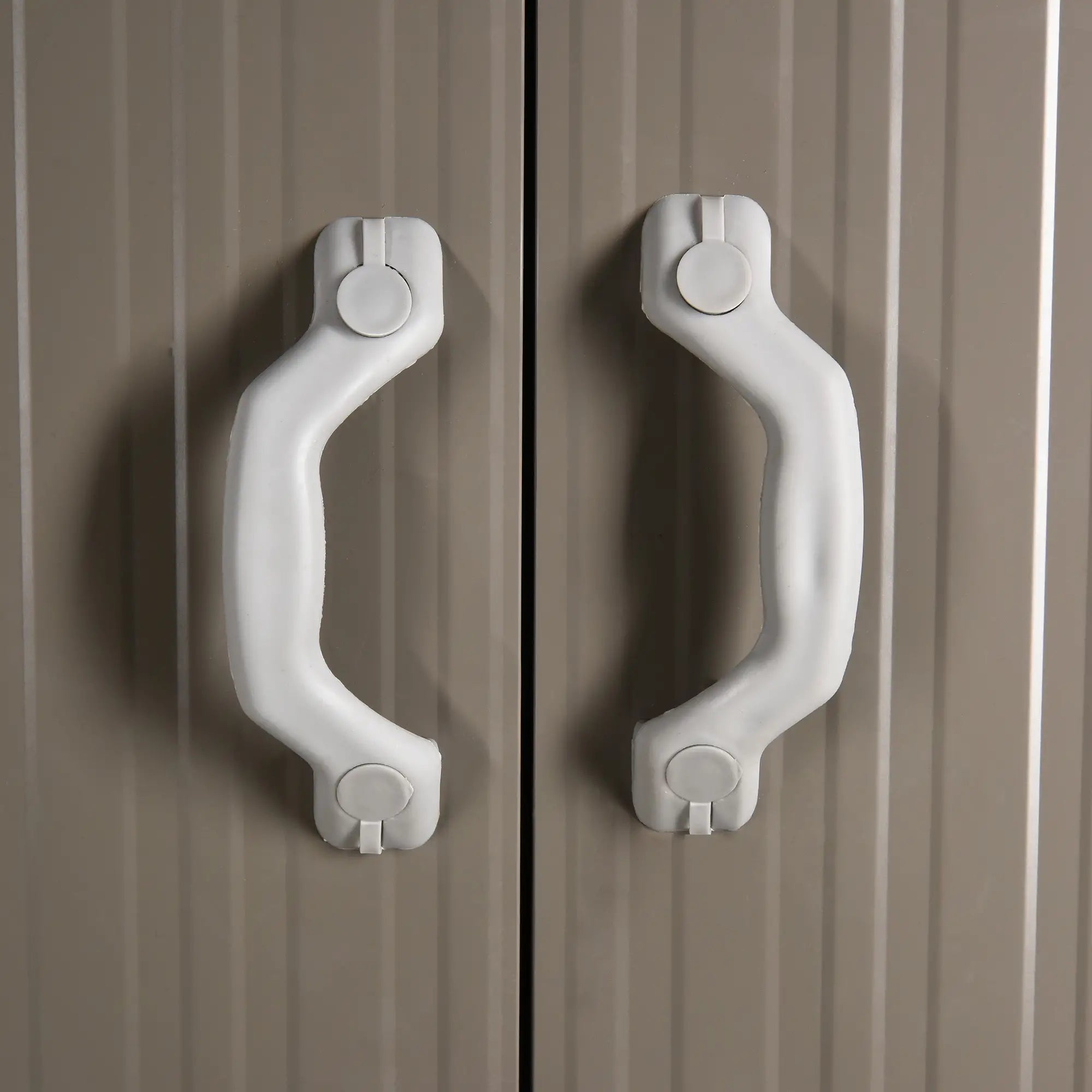 8.5' x 5.5' Metal Garden Shed, Outdoor Storage, Lockable Door, Light Grey Sheds at Gallery Canada