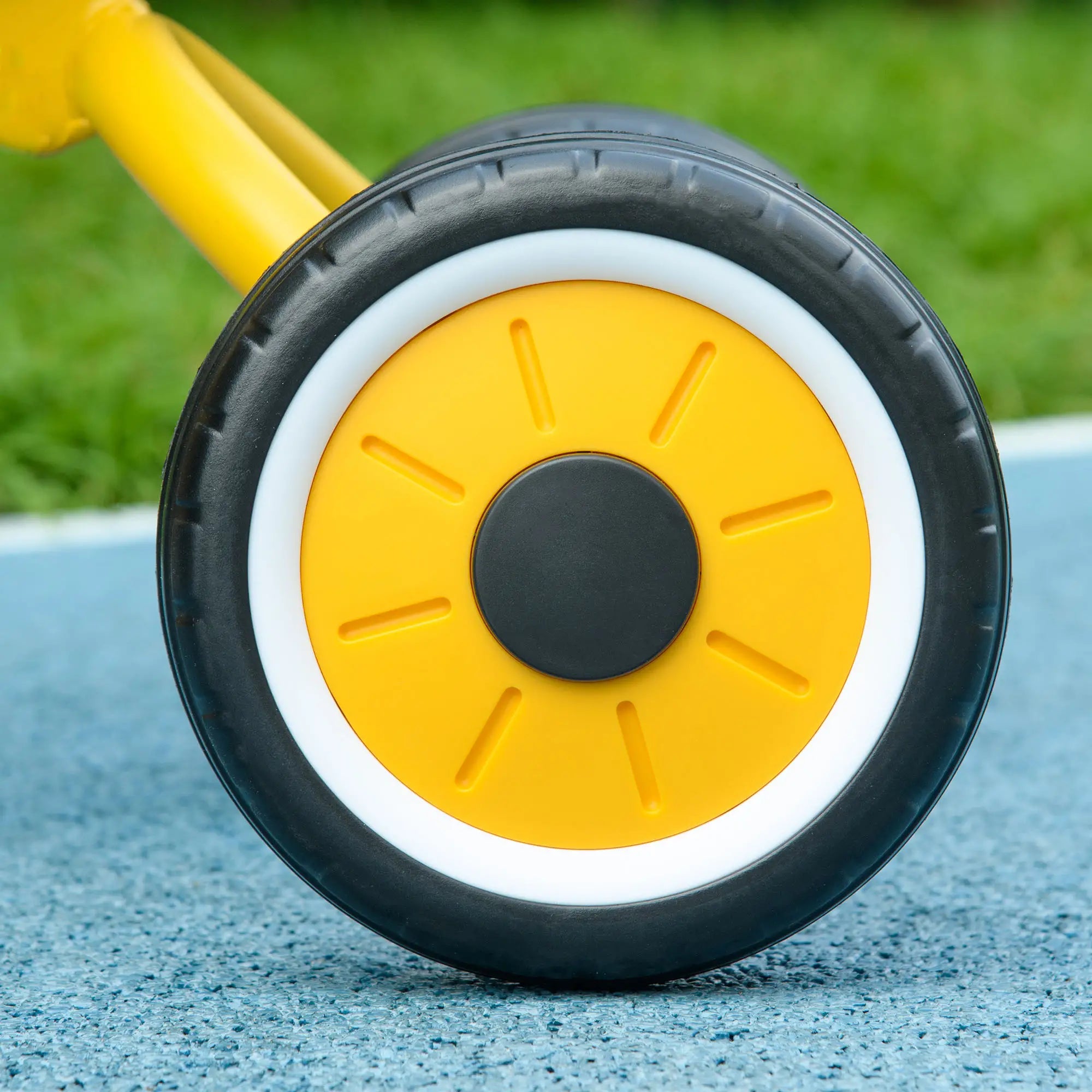 Toddler Tricycle for 2-5 Year Olds, Adjustable Seat, Basket, Bell, Yellow Tricycles for Kids at Gallery Canada
