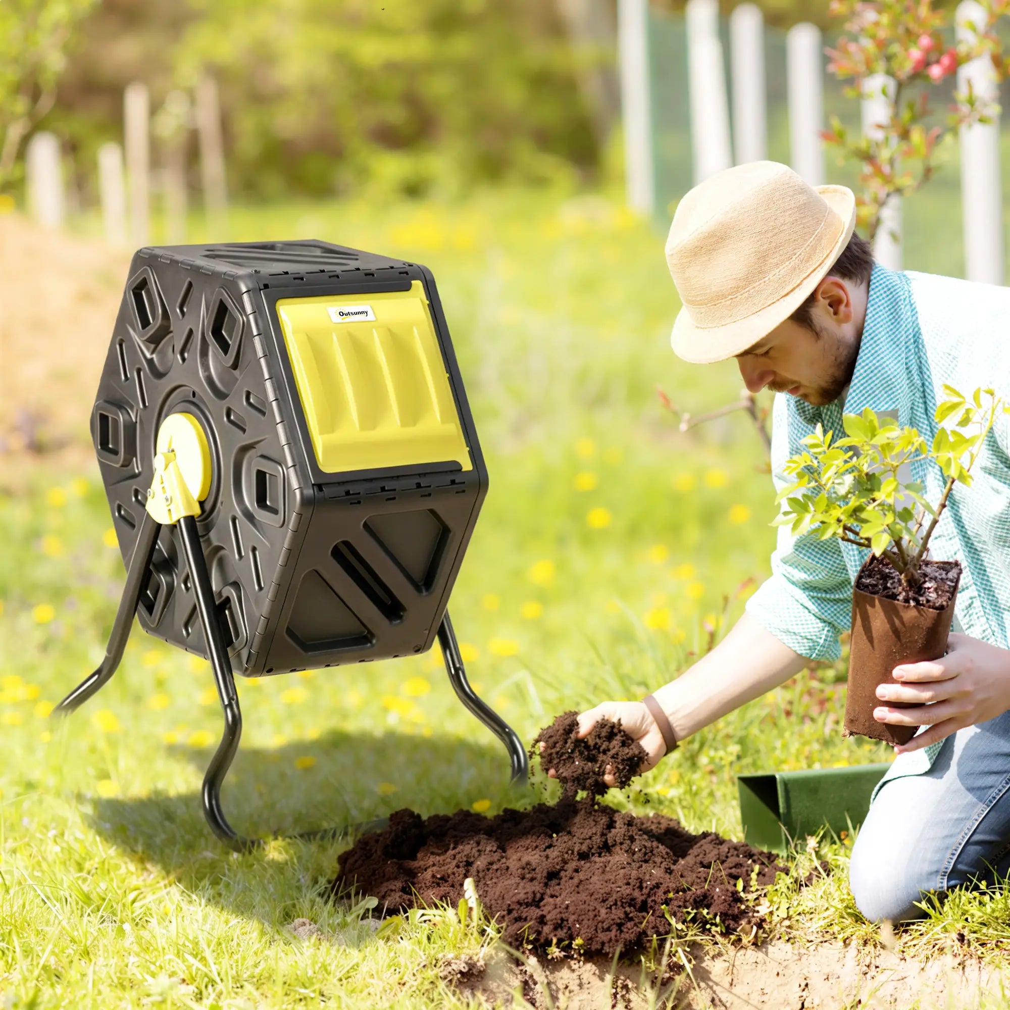 Rotating Composter Bin, 17 Gallon, Yellow Outdoor Compost Bin at Gallery Canada